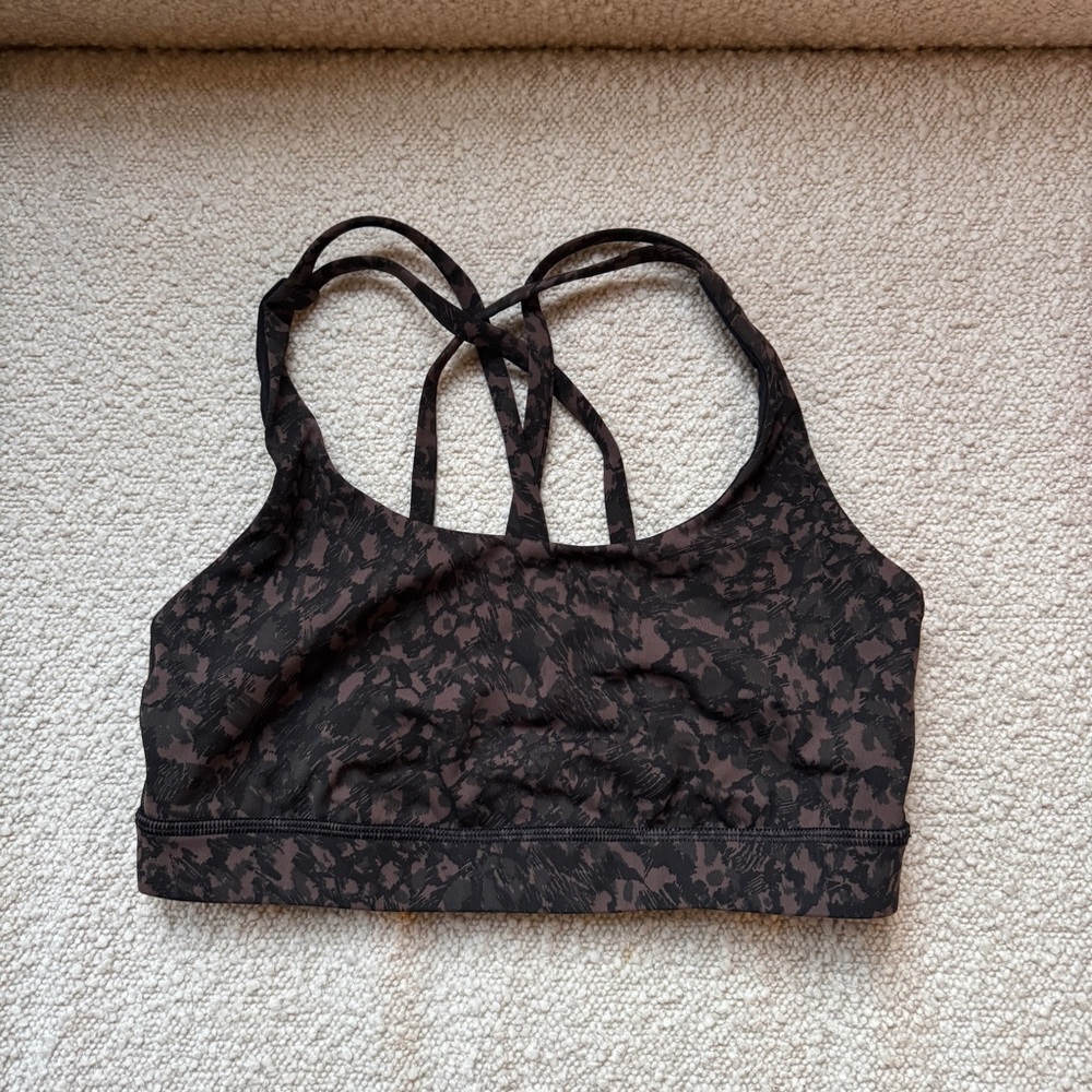 Lululemon energy bra in brown camo and size 6